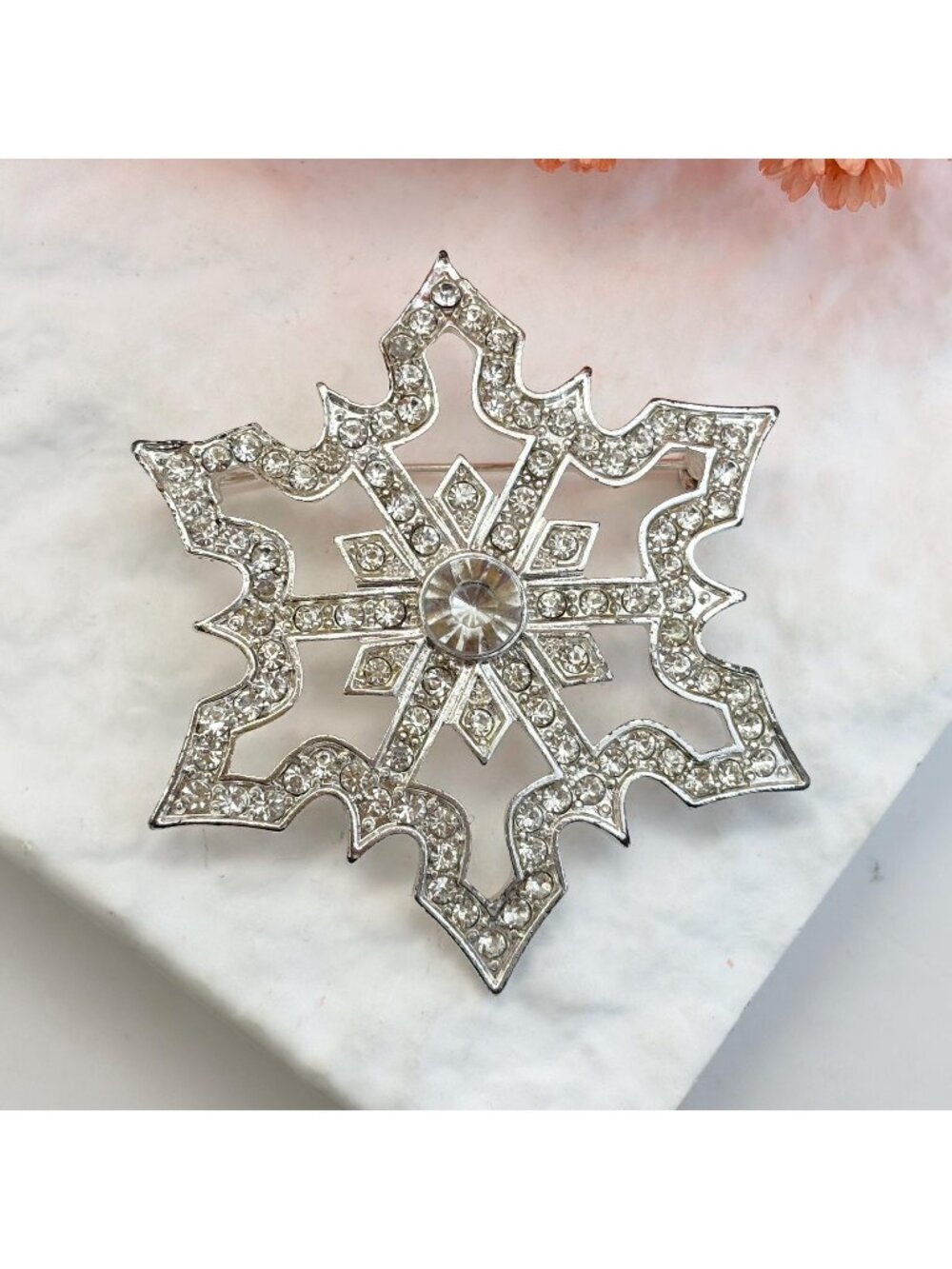 Snowflake Shaped Rhinestone Silver T Vintage Costume Jewelry Brooch | Lapel Pin